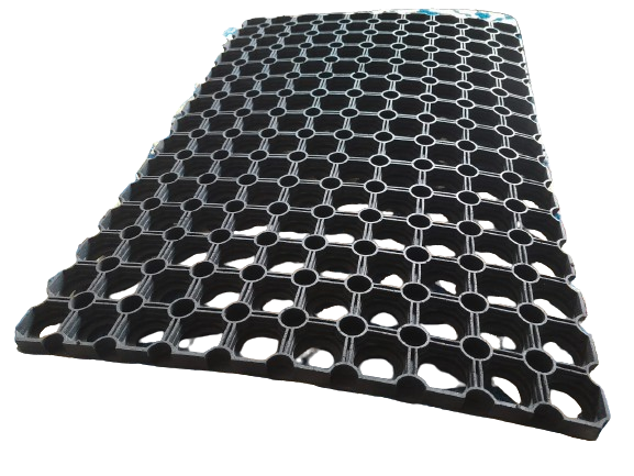 RUBBER FLOORMAT WITH HOLES