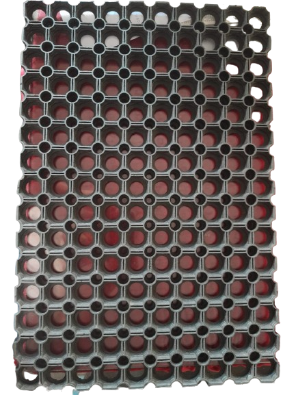 RUBBER FLOORMAT WITH HOLES